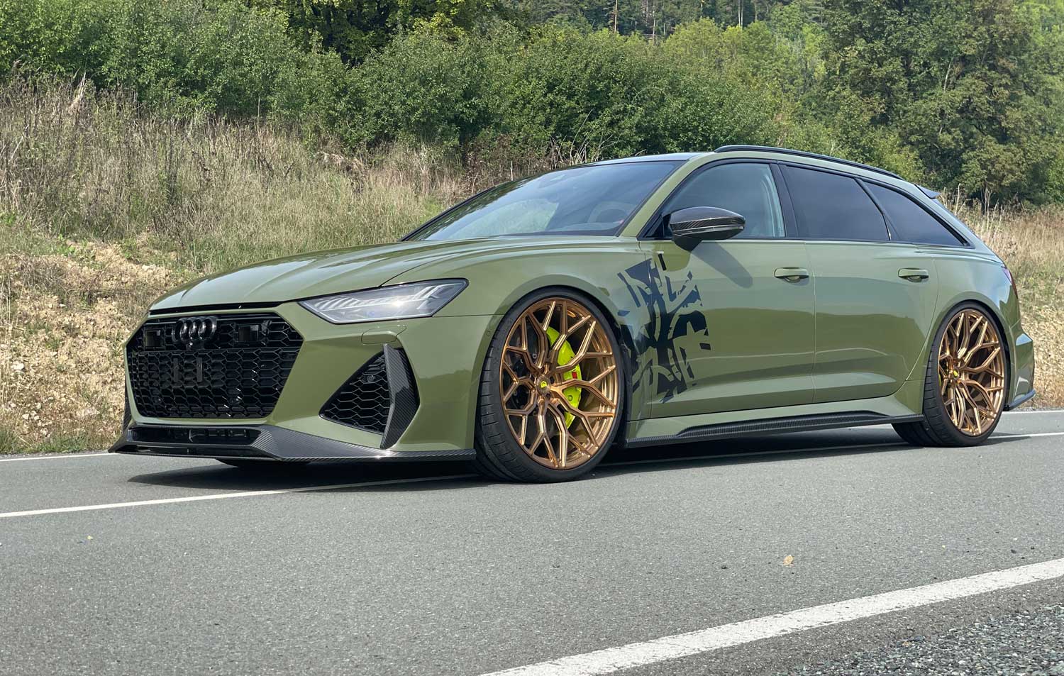 Gallery Carbon Bodykit  CDC_RS6C8_02.jpg