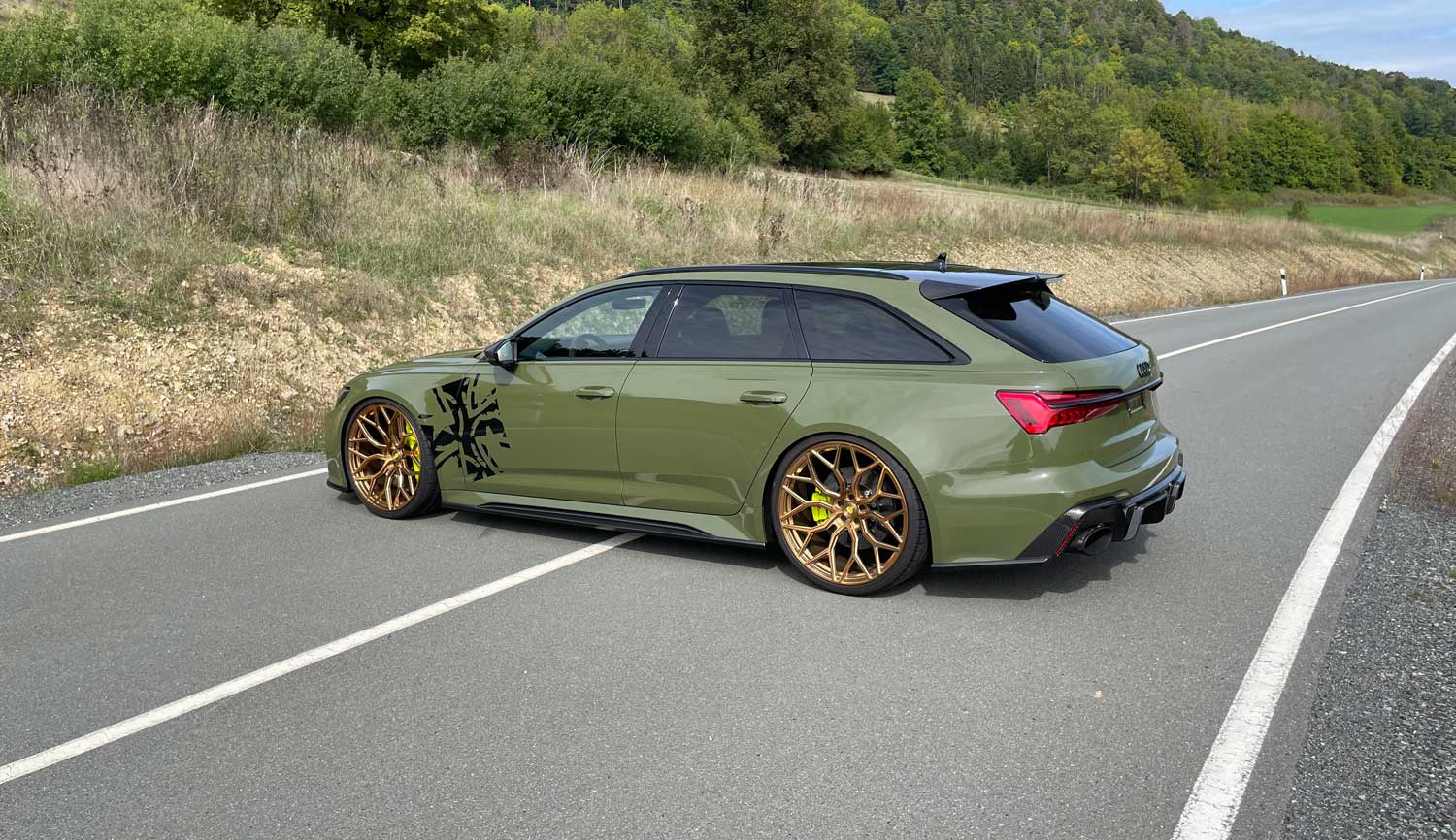 Gallery Carbon Bodykit  CDC_RS6C8_07.jpg