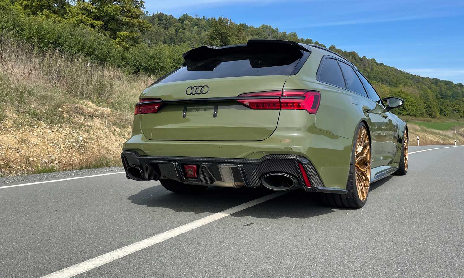 Gallery Carbon Bodykit  CDC_RS6C8_09.jpg