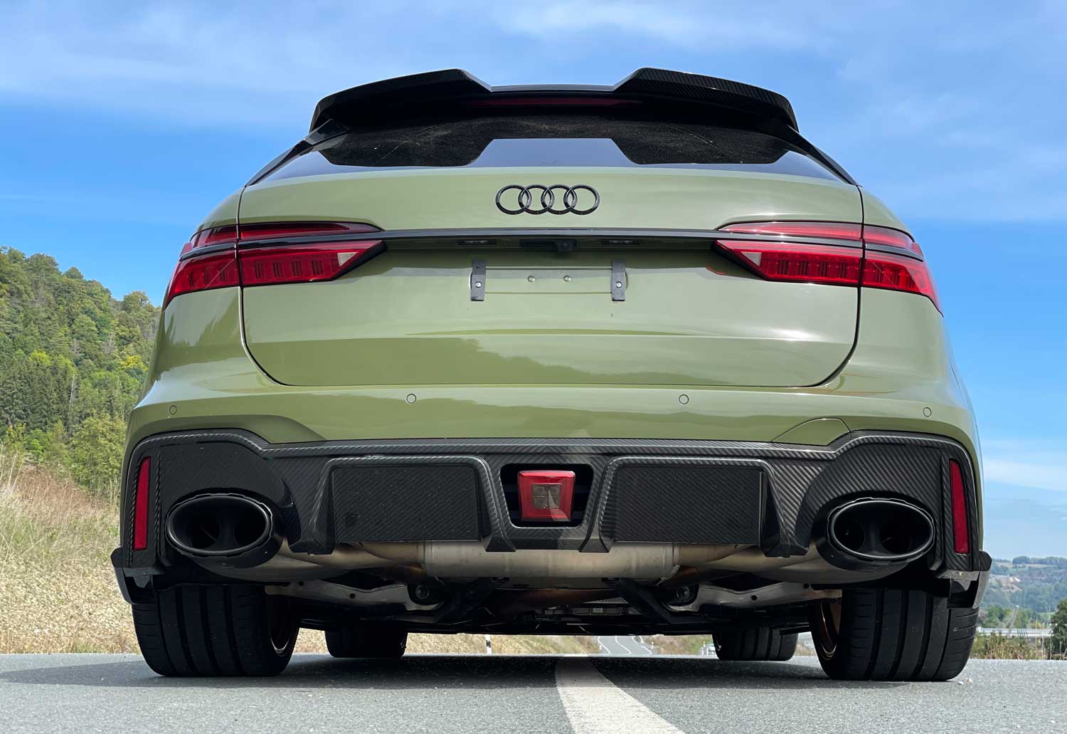 Gallery Carbon Bodykit  CDC_RS6C8_10.jpg