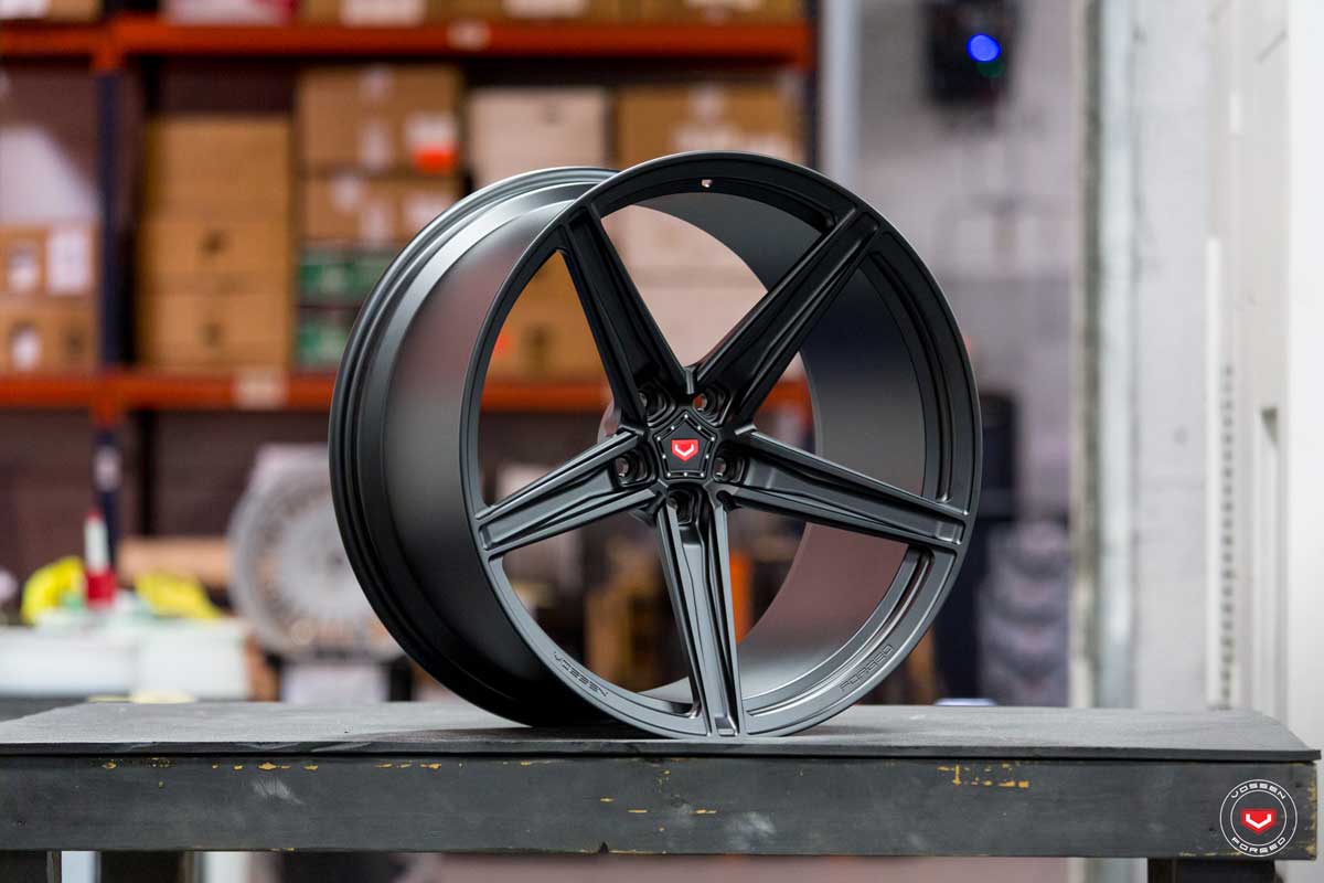 Felge VOSSEN M-X5 vossen_MX5_Mono_4.jpg