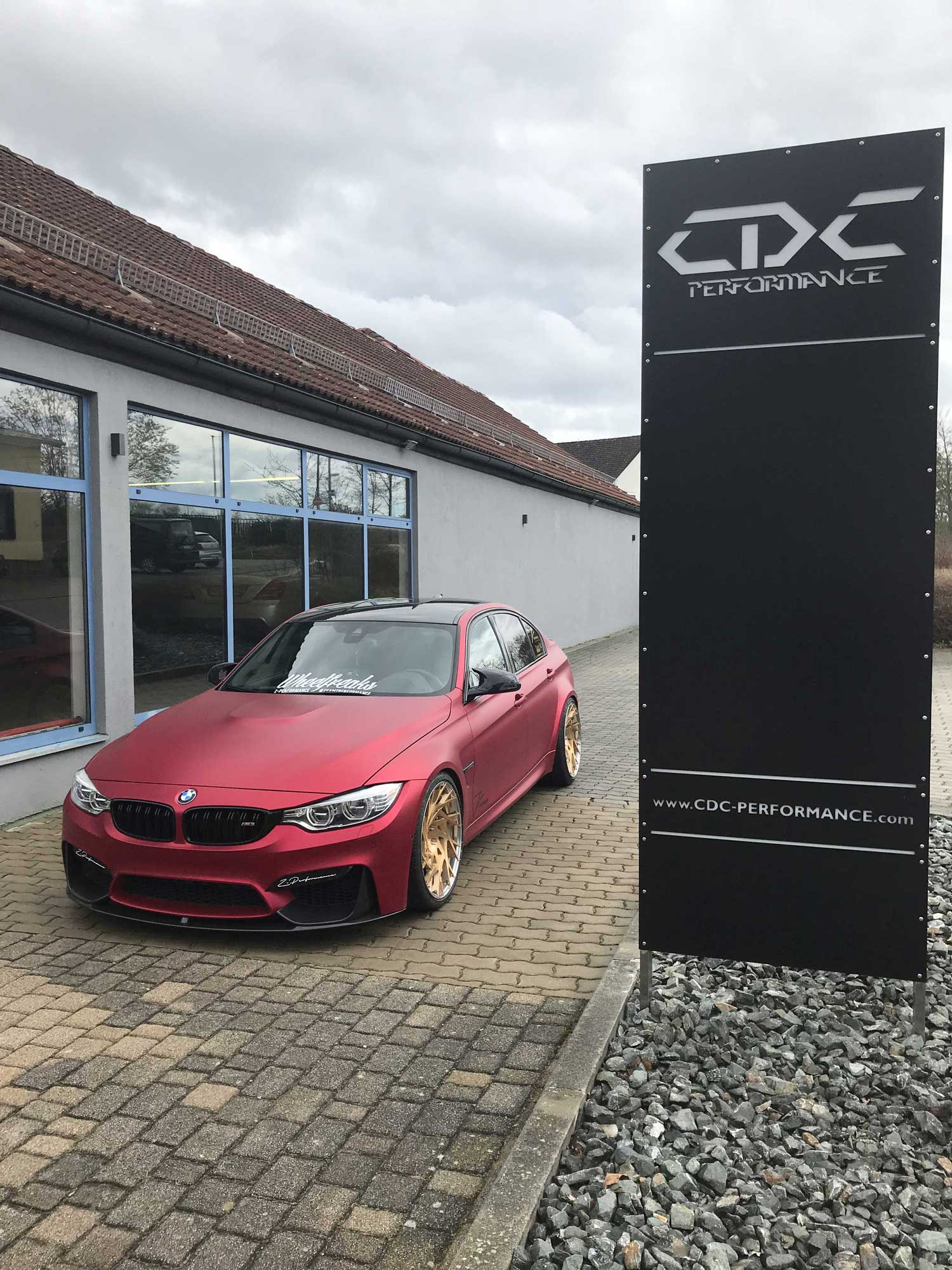 Gallery VOSSEN S21-01 gallery1_2.jpg