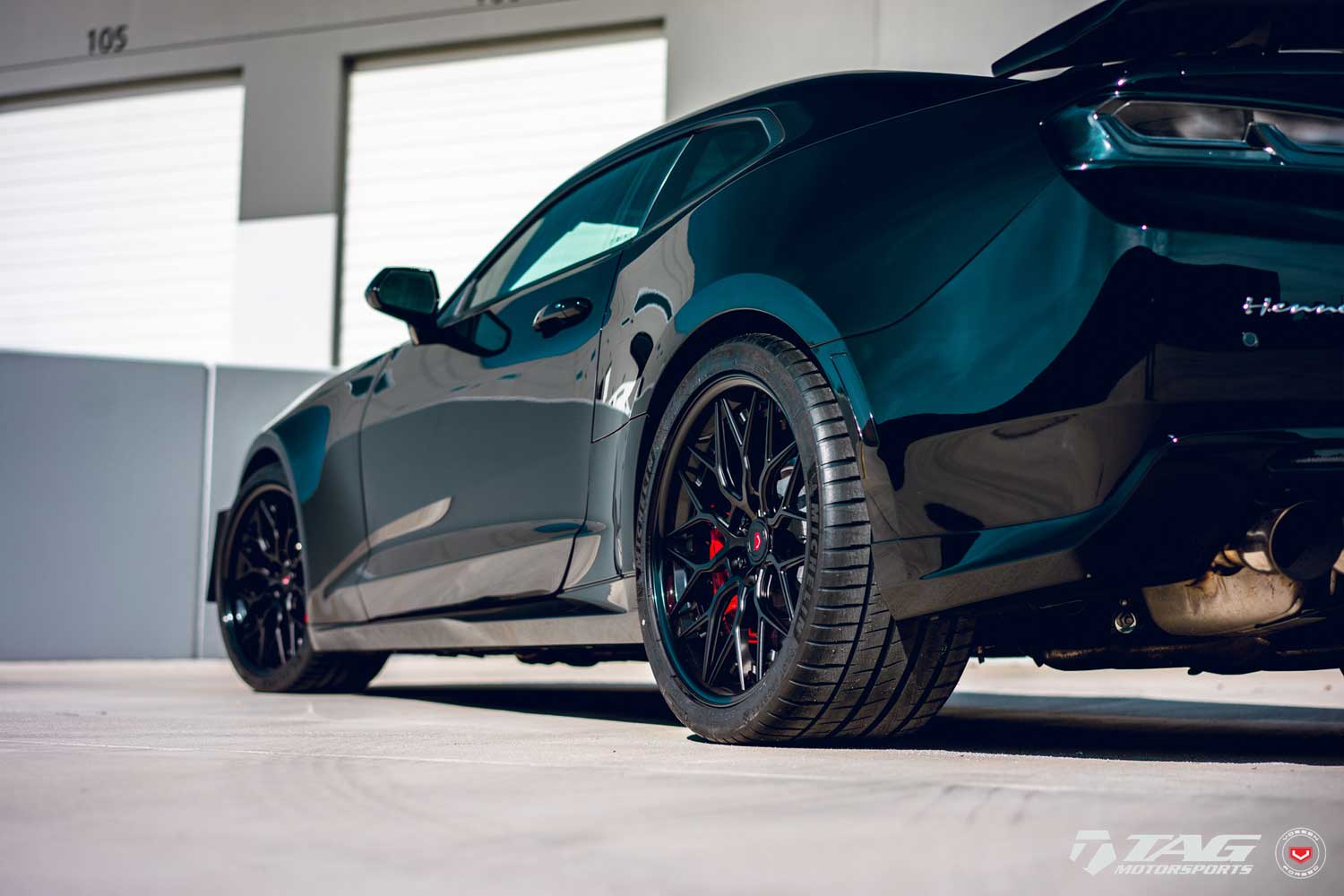 Gallery VOSSEN S17-01 vossen_S1701_3p_Gallery_3.jpg