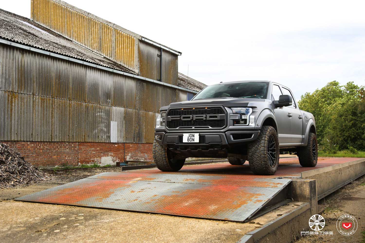 Gallery VOSSEN S17-02 vossen_S1702_Mono_Gallery_1.jpg