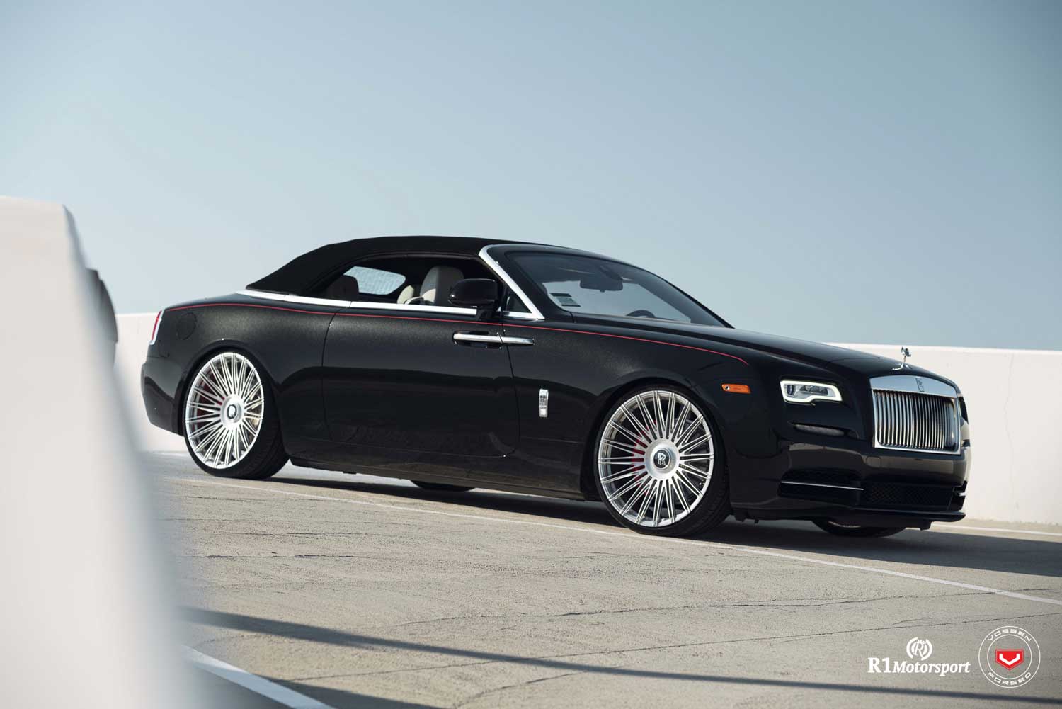 Gallery VOSSEN S17-14 vossen_S1714_Mono_gallery_1.jpg