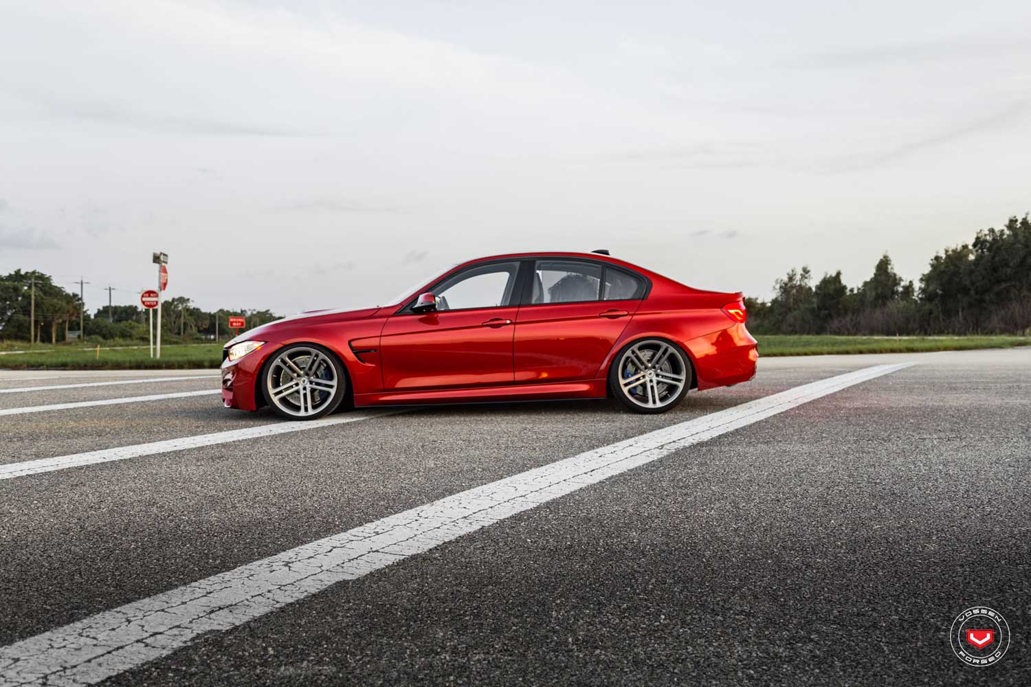 Gallery VOSSEN CG-203 vossen_CG203_Mono_Gallery_1.jpg