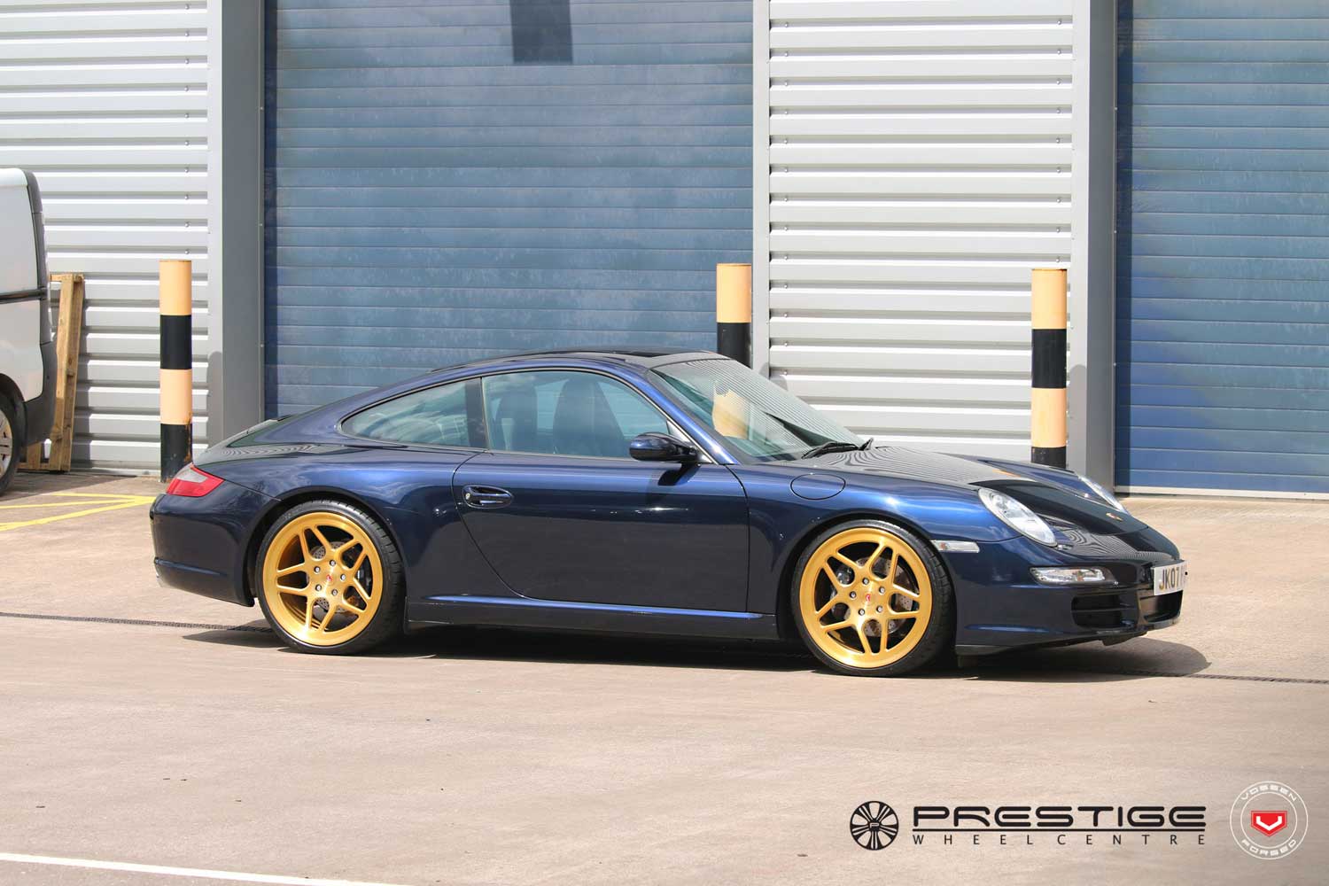 Gallery VOSSEN LC-104 vossen_LC104_Mono_Gallery_4.jpg