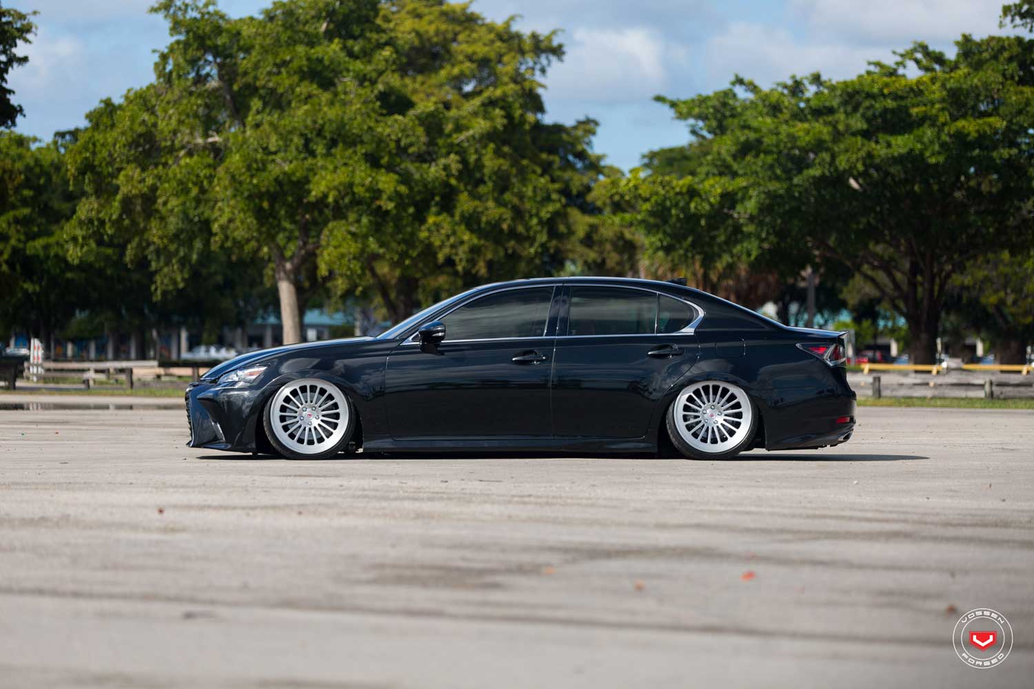 Gallery VOSSEN LC-106 vossen_LC106_Mono_Gallery_2.jpg